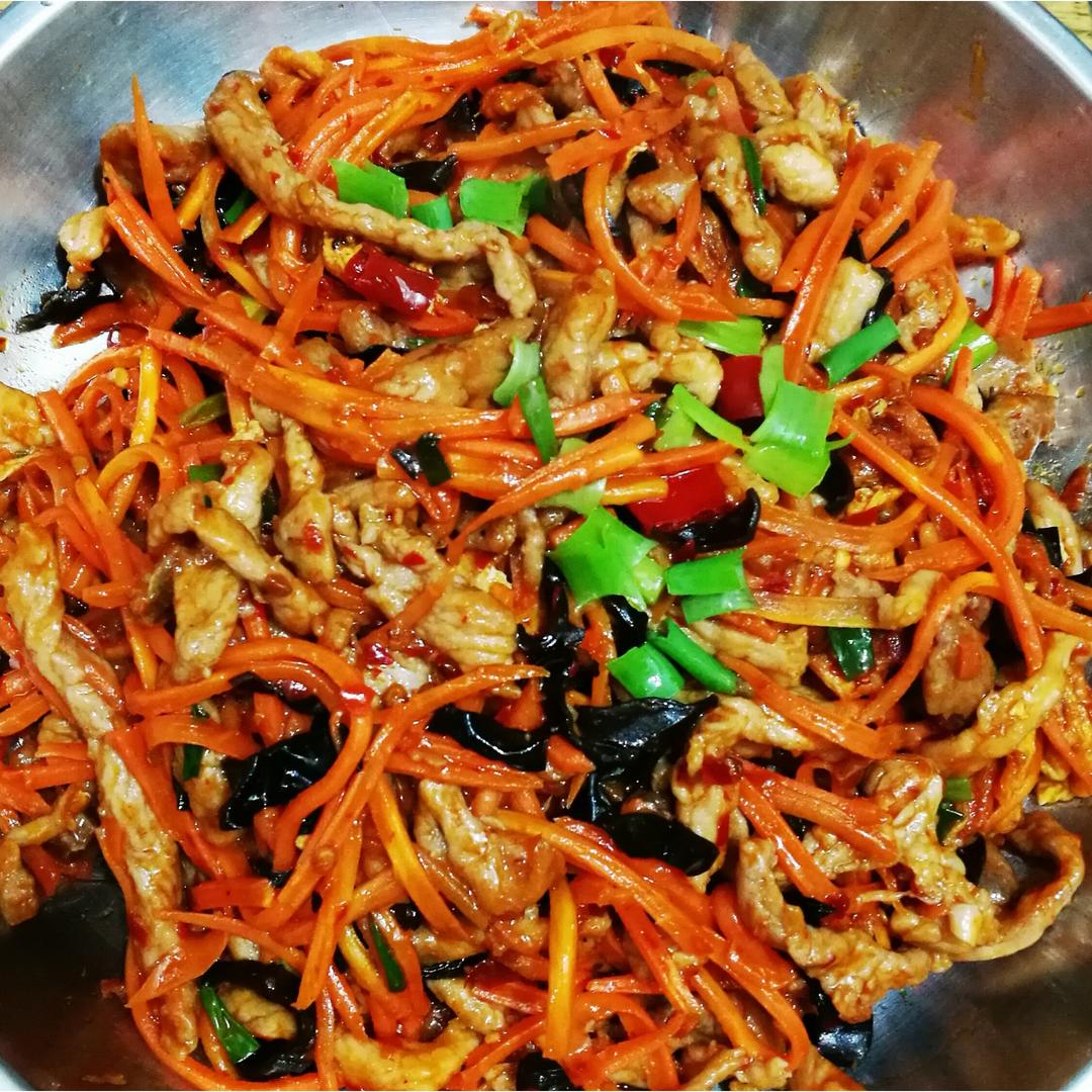 芳芳1a7m做的鱼香肉丝