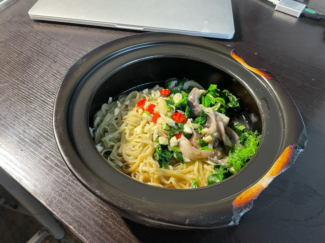 油泼面（蒜香）