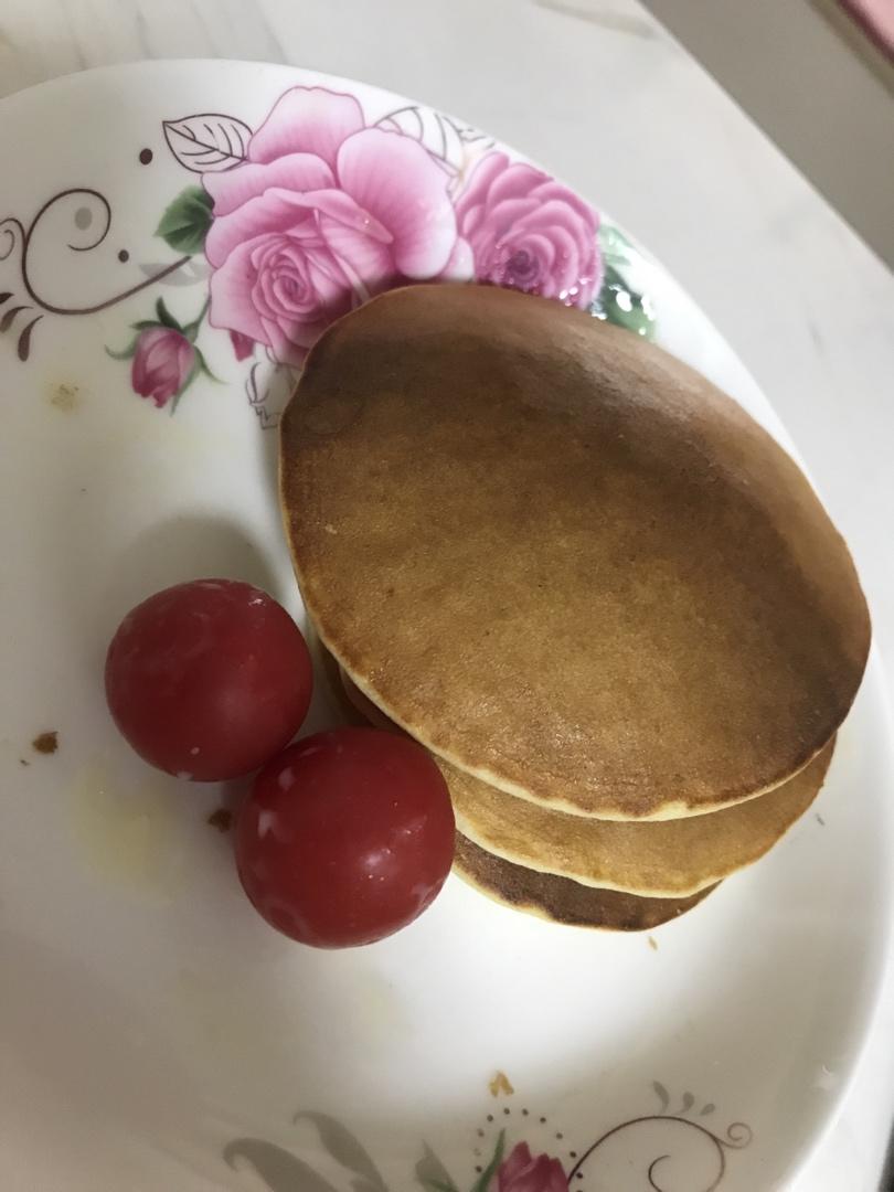 【减脂早餐】无油香蕉松饼（超简单）