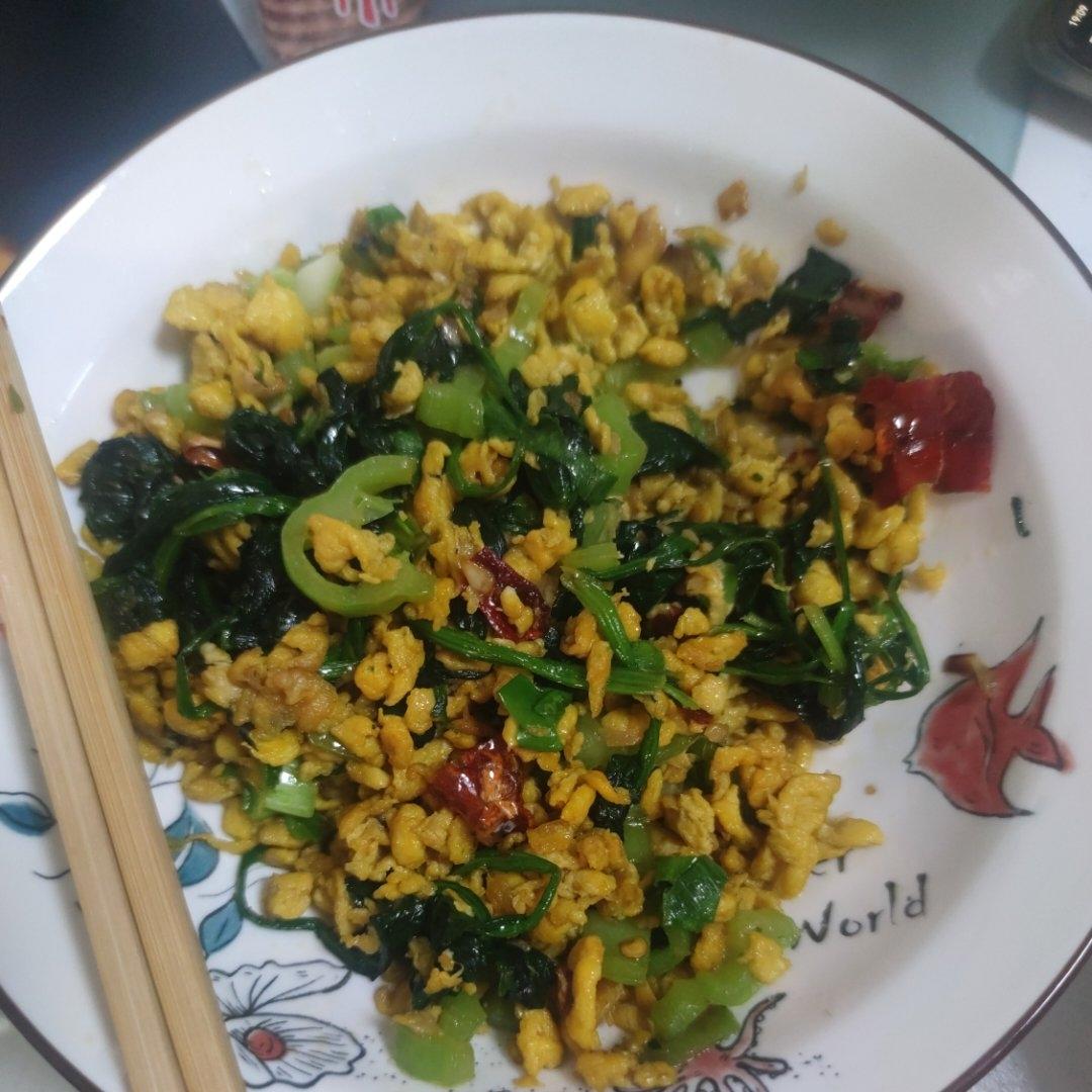 菠菜炒鸡蛋