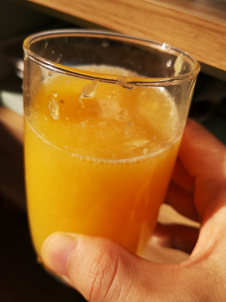 健康零添加鲜榨橙汁-补充维C预防感冒