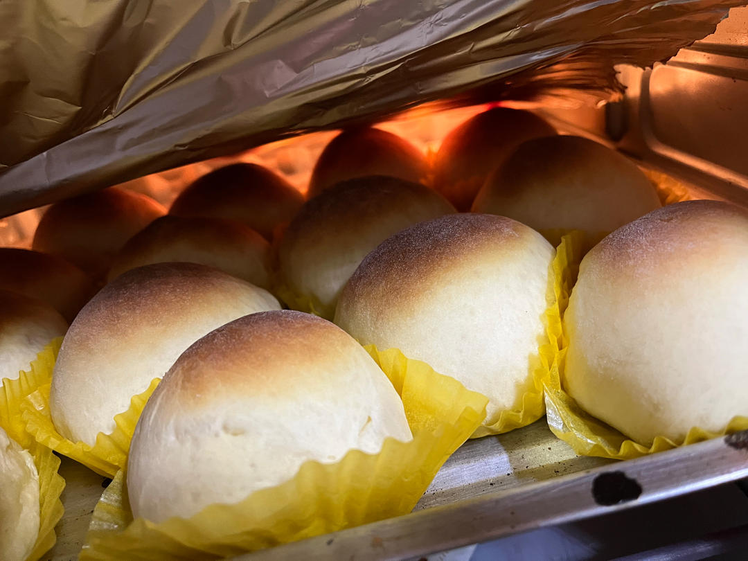 椰蓉奶香小餐包