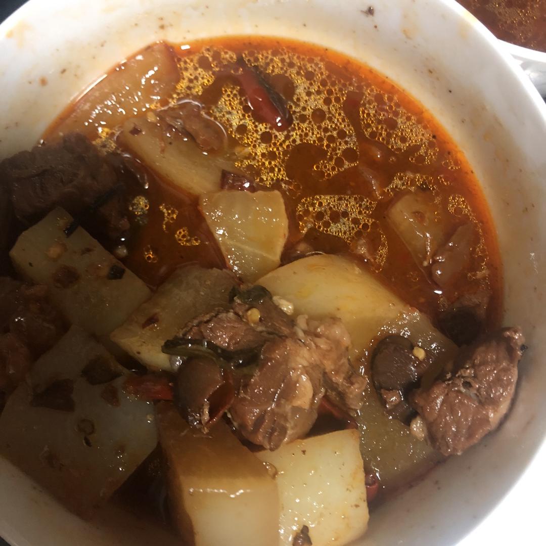 川味红油萝卜炖牛肉