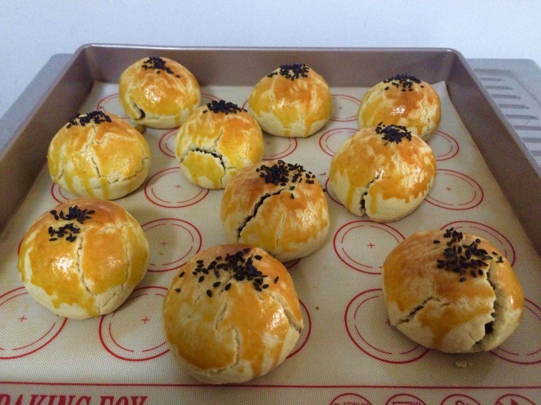 《Tinrry+》菠萝蛋黄酥（超快手、免揉、不用开酥）