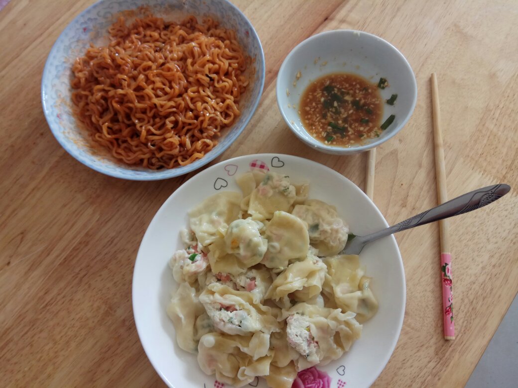 豆腐馄饨（豆腐、虾皮、香葱）