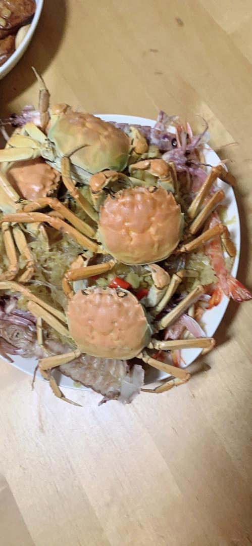 蒜蓉酱粉丝海鲜拼盘