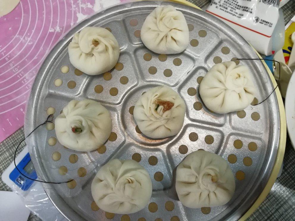 手把手教你捏出漂亮的包子褶（ 附小视频）