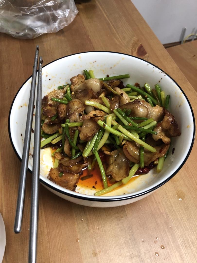 蒜薹回锅肉