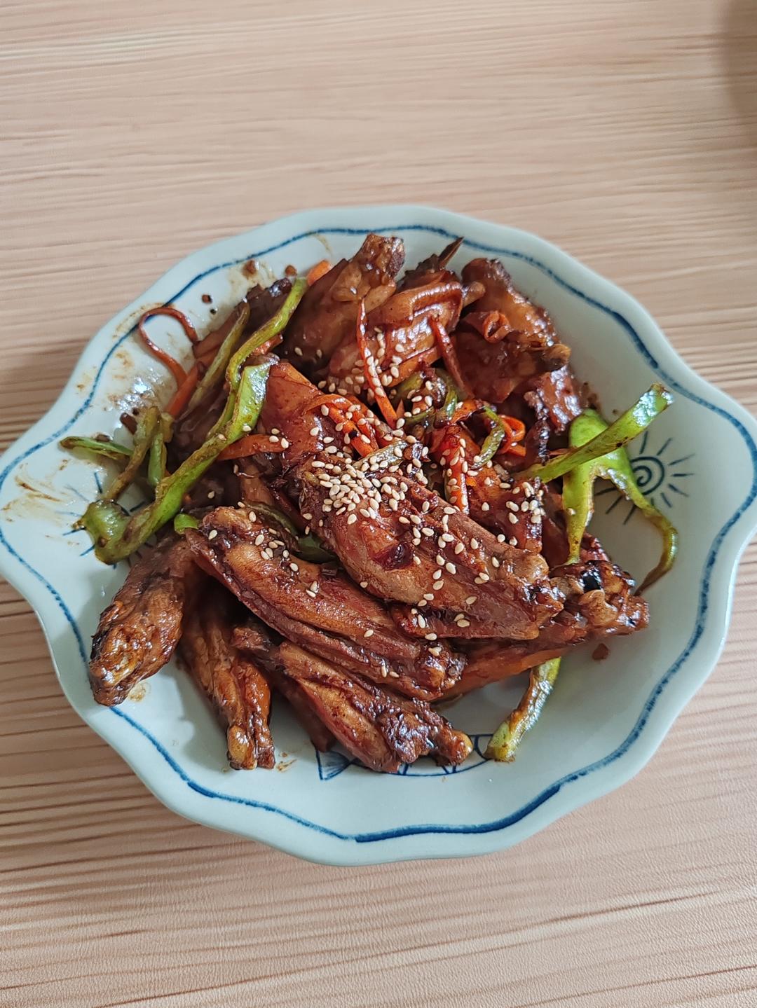 蒜香鸡翅，这才是鸡翅最好吃的做法