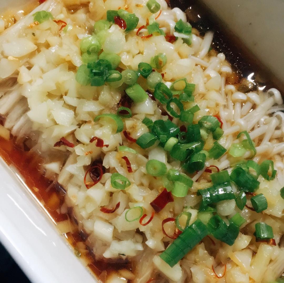 蒜蓉蒸金针菇