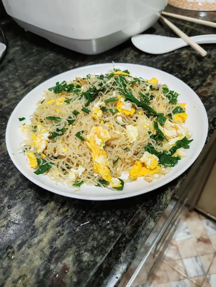 鸡蛋炒米粉，正确泡发干米粉，不碎、不坨、不粘锅、口感Q弹