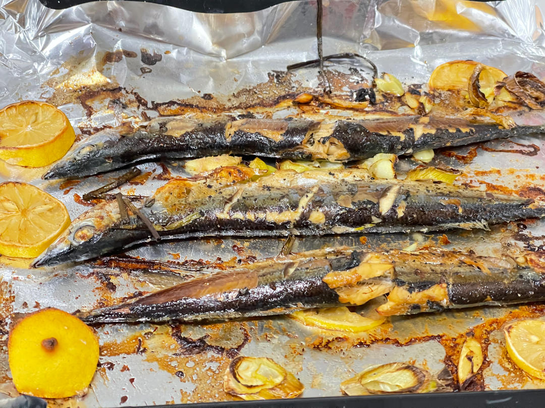 日式烤秋刀鱼（烤箱版）