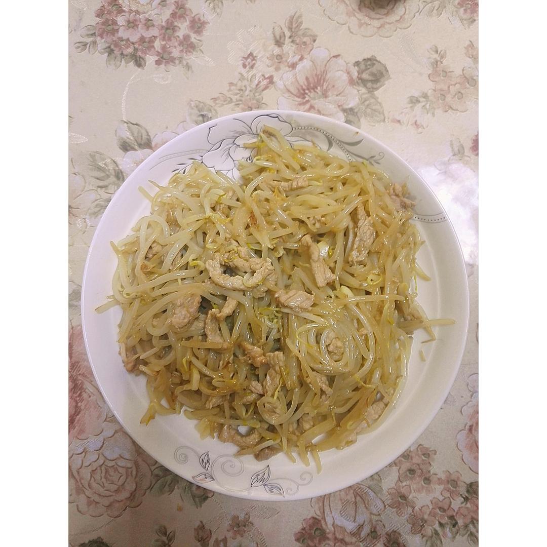豆芽炒肉