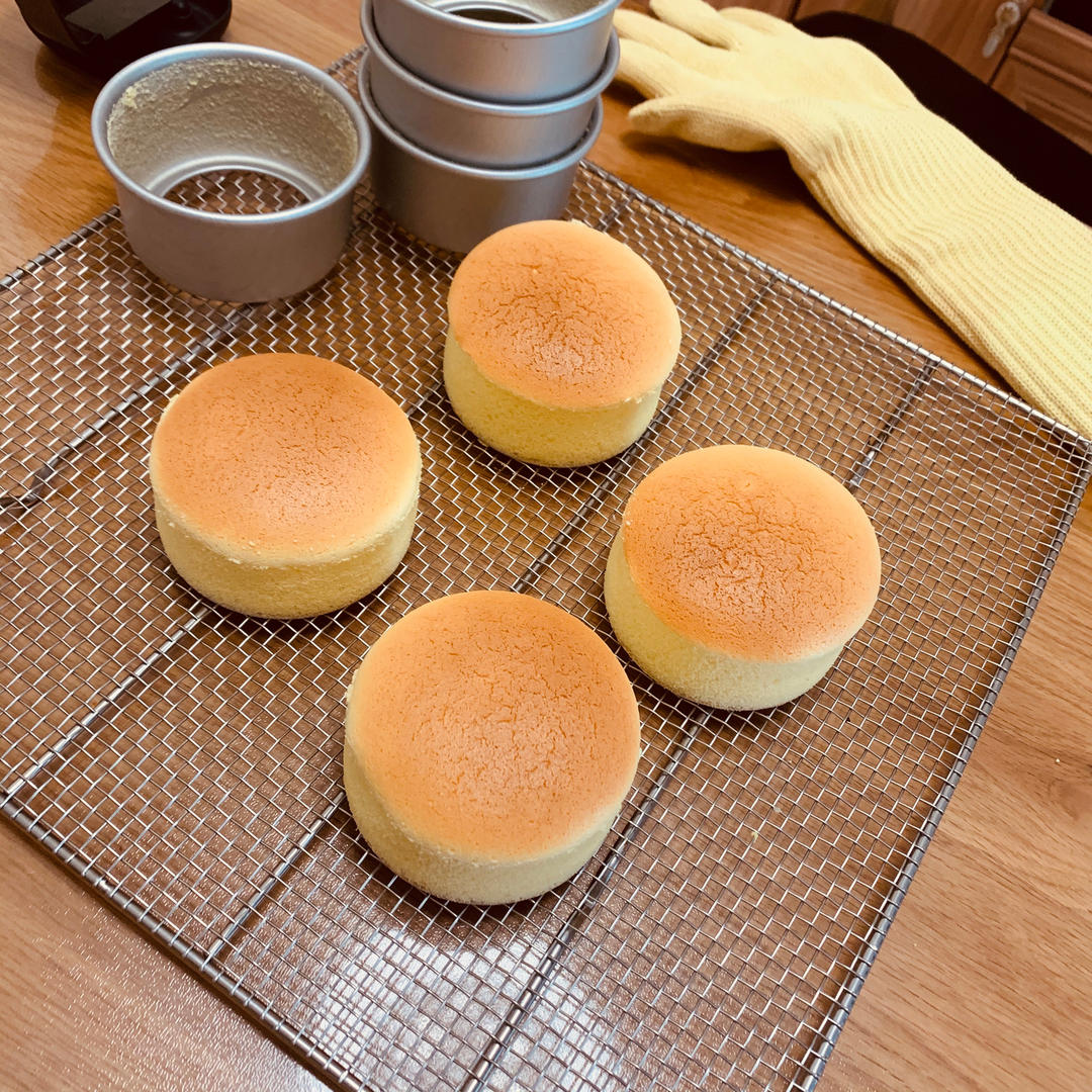 萌了个萌12做的轻乳酪蛋糕(瑞可爷爷同款)网红轻乳酪