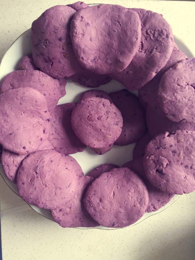 牛奶紫薯糯米饼的做法