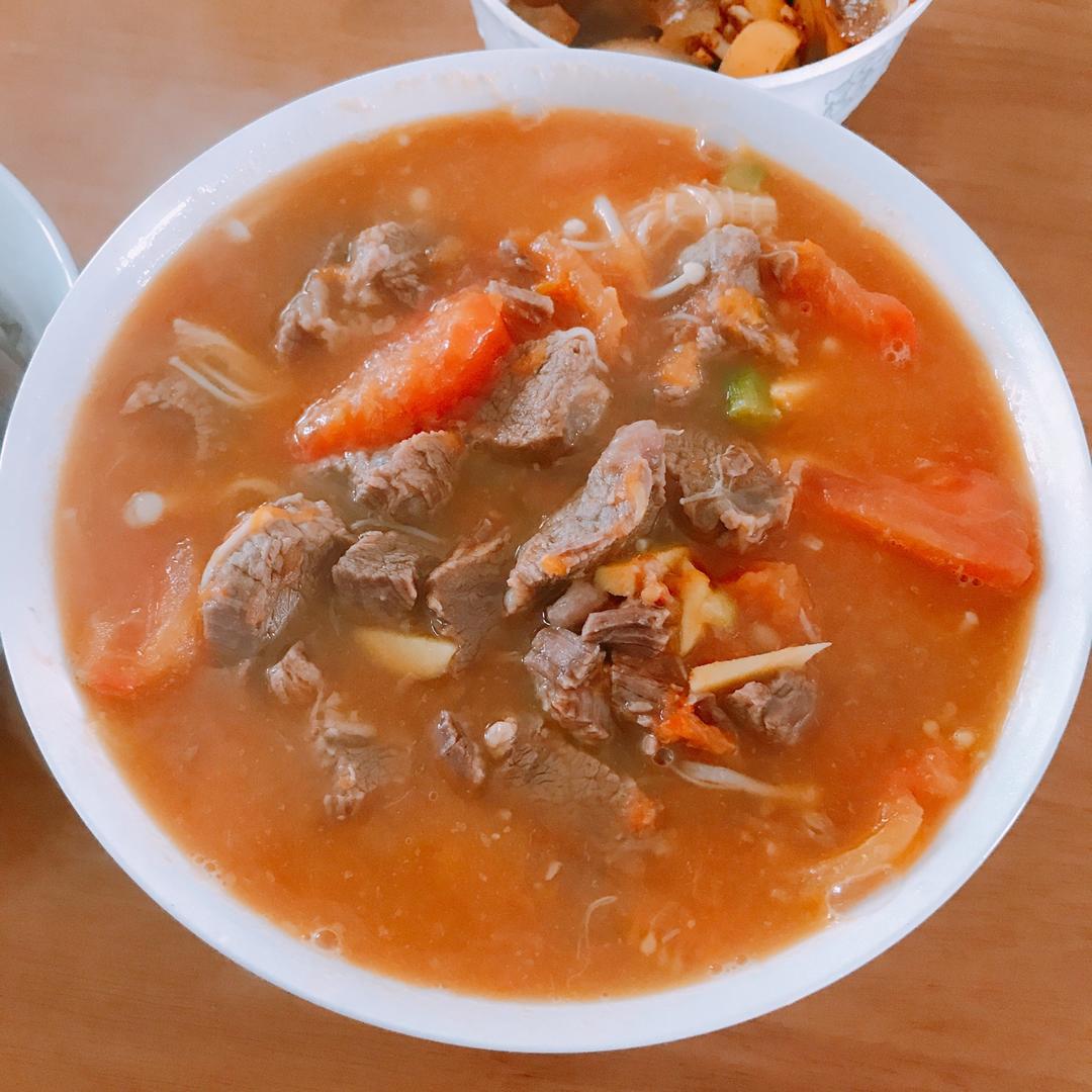 番茄牛肉煲