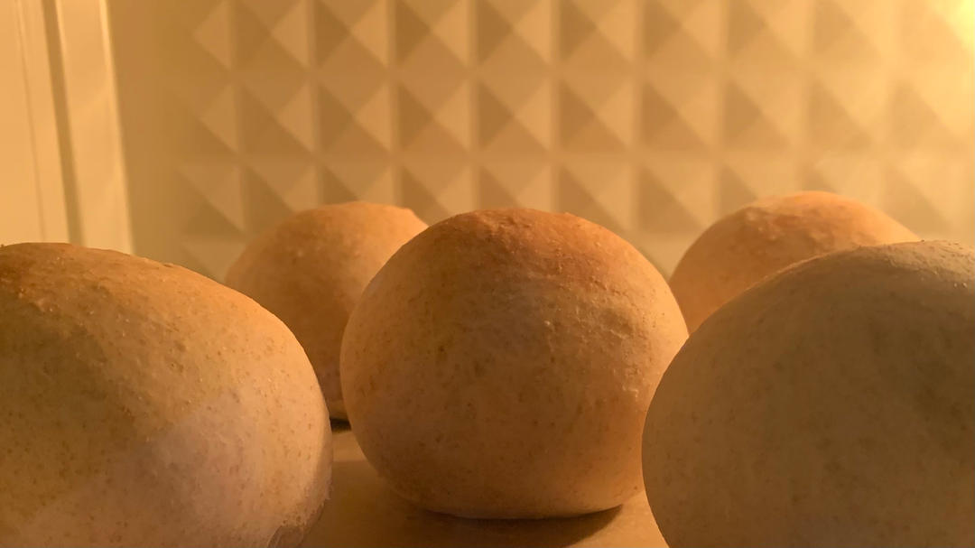 高含量全麦黑糖蜂蜜小面包