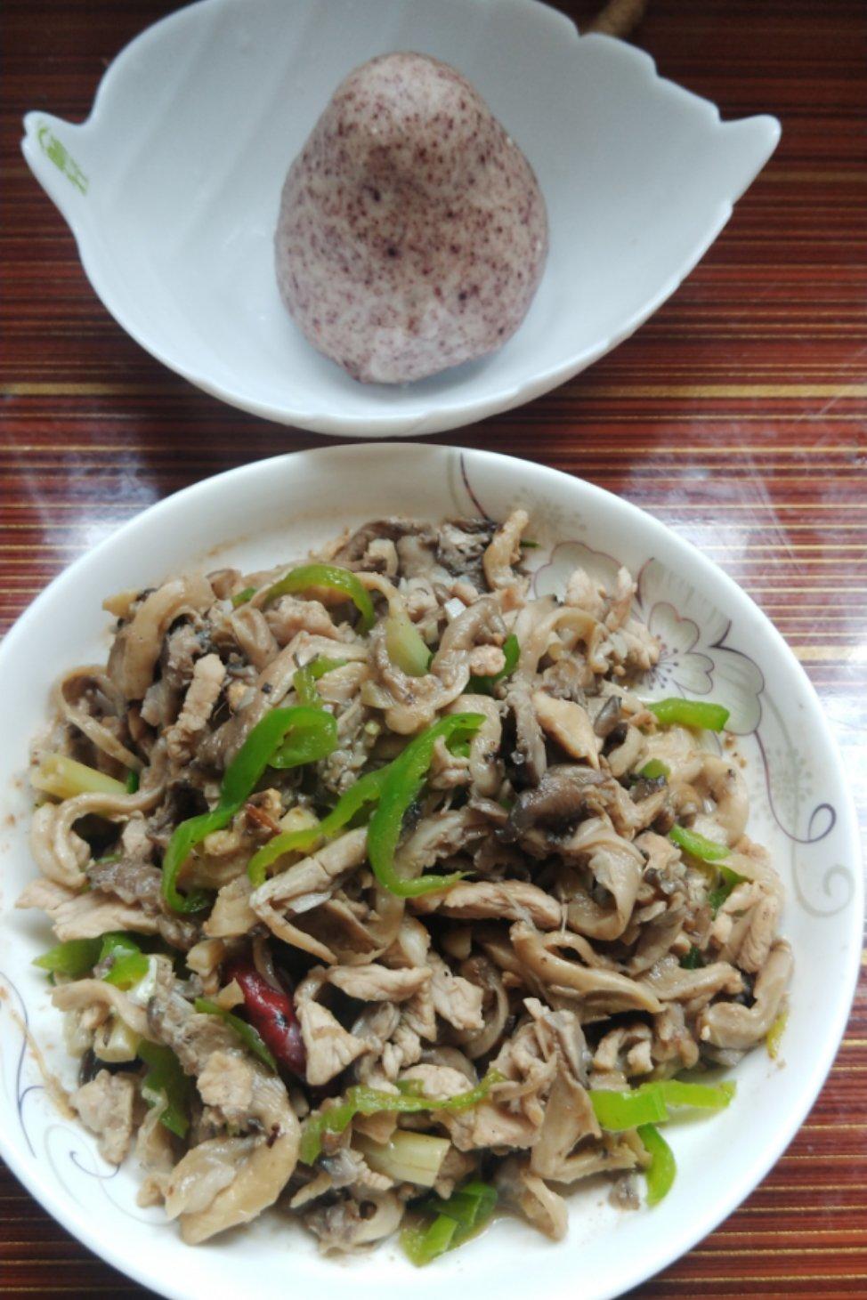 蘑菇炒肉