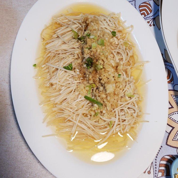 蒜蓉蒸金针菇