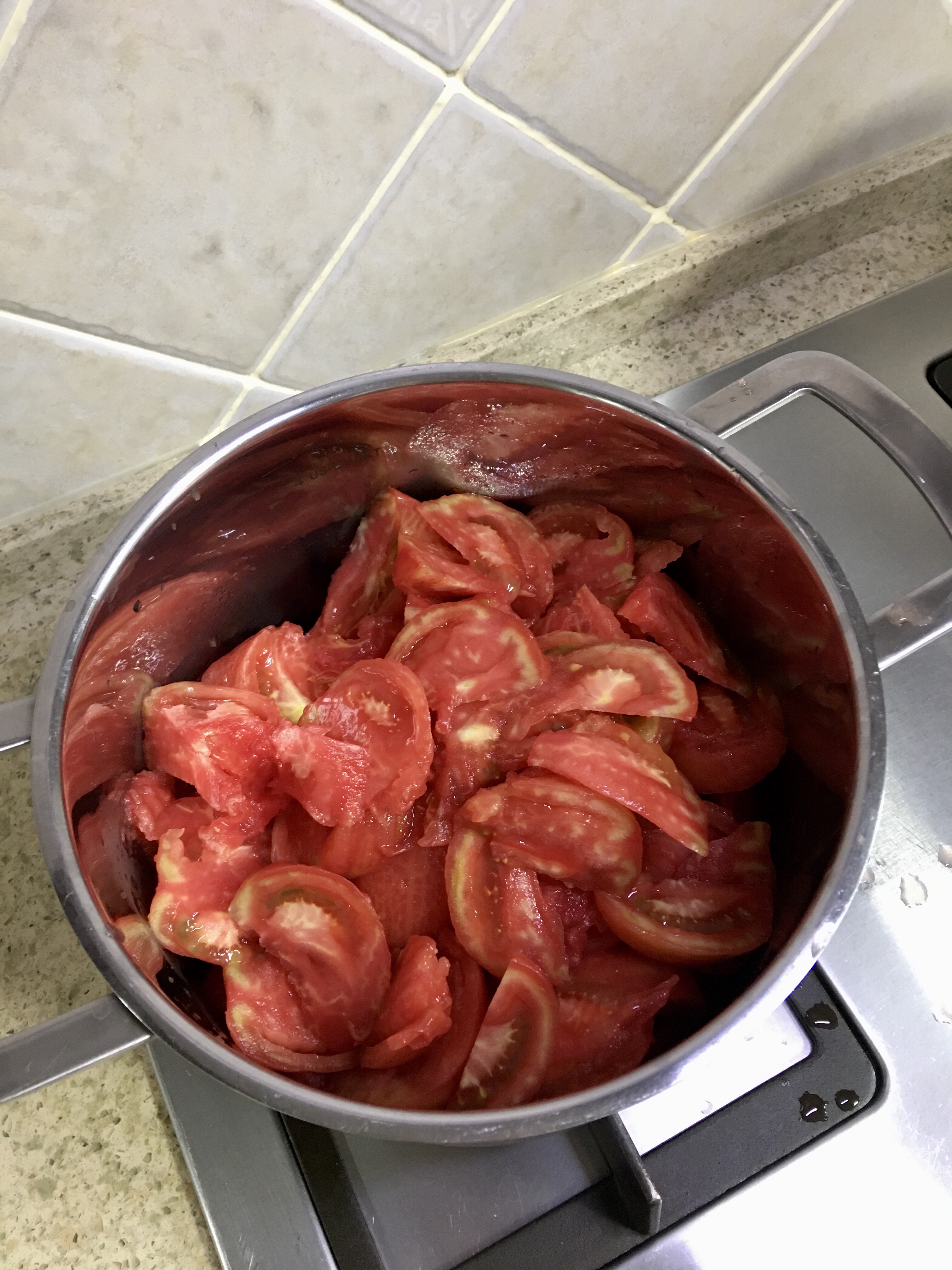 无添加西红柿酱，留住夏天西红柿的酸酸甜甜的做法 步骤3