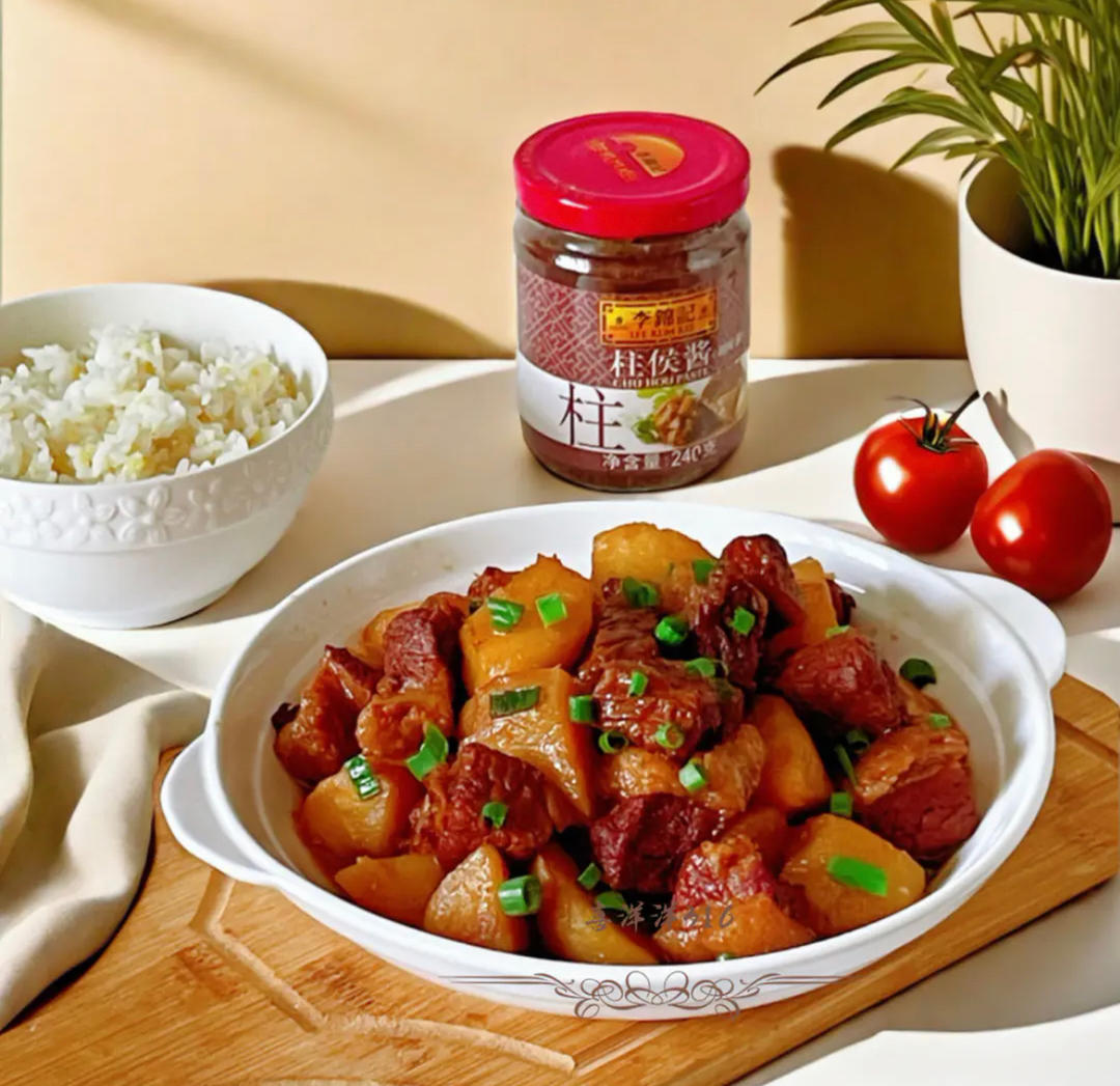 大师菜谱｜柱侯酱牛腩土豆