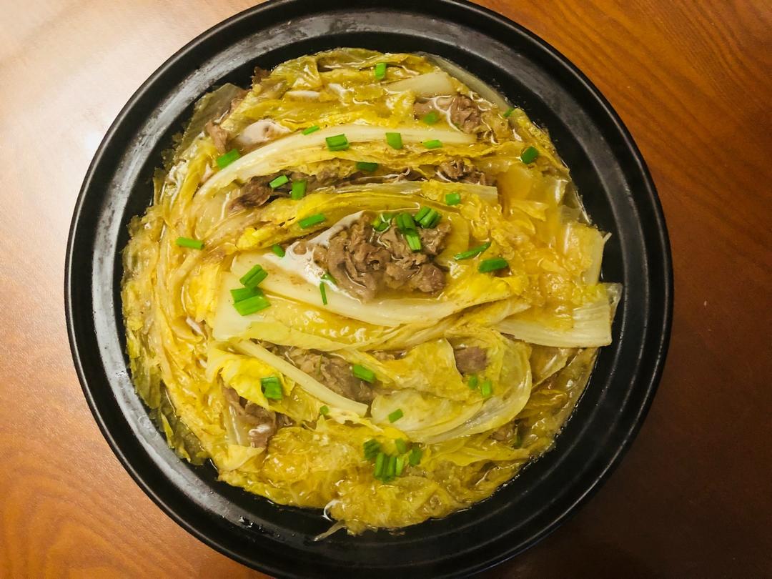 长腿莱做的豚バラ白菜锅(五花肉白菜锅)