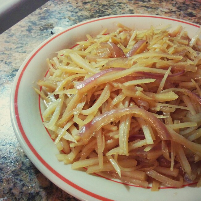 红烧洋葱土豆丝