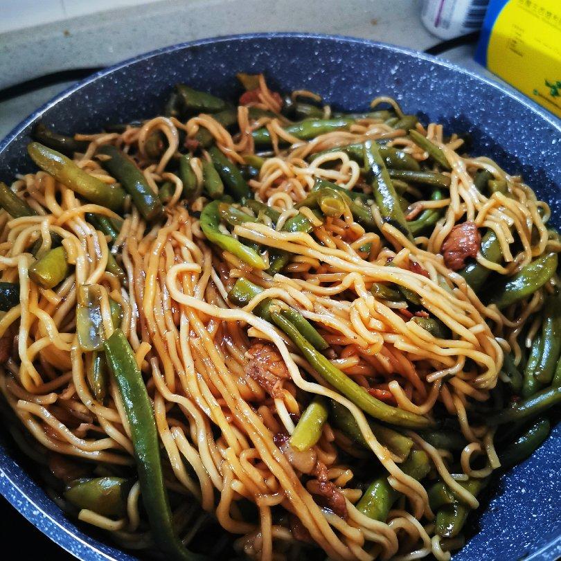 豆角焖面
