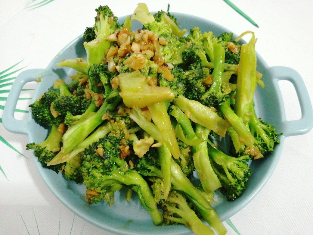 蚝油蒜蓉西兰花