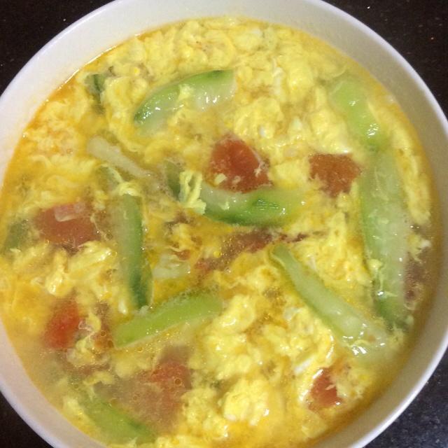 番茄丝瓜鸡蛋汤的做法