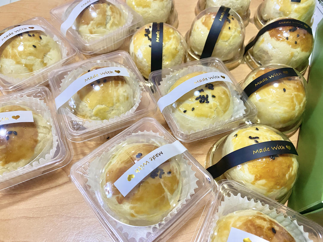 蛋黄酥酥酥（超级奶香黄油版）