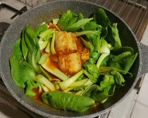 妈妈说好吃的韩式泡菜猪肉锅（加乌冬面，因为想吃面）的做法 步骤5