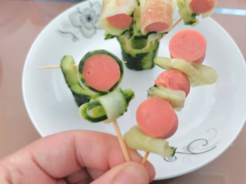 👗创意黄瓜盘饰摆盘拼盘（有小裙子）