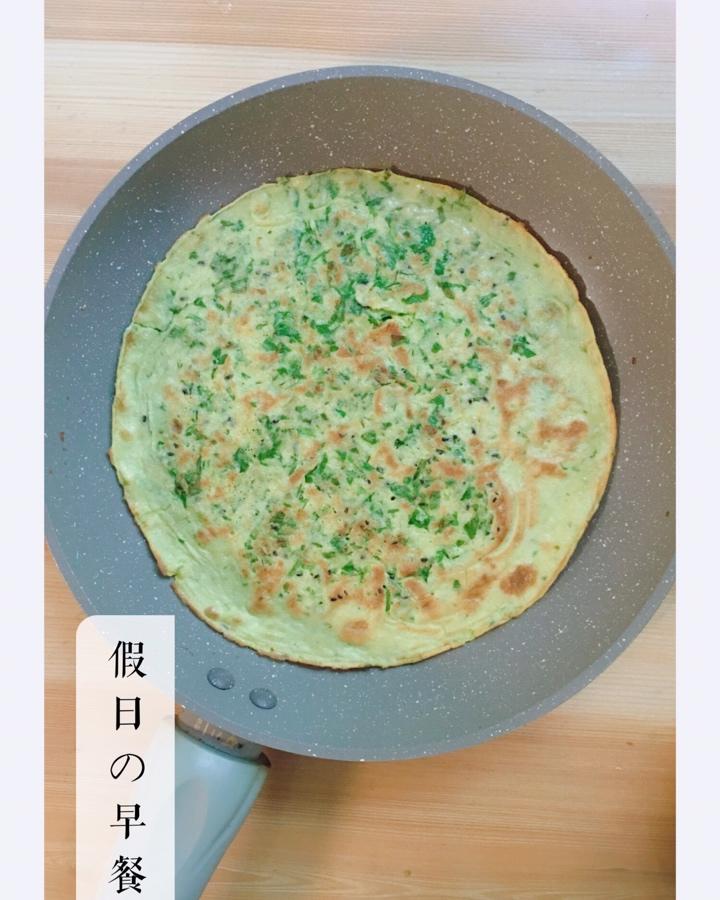 芹菜叶鸡蛋饼