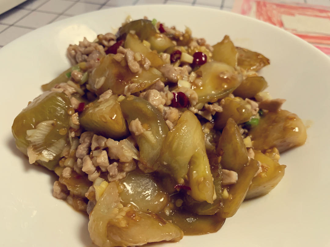 厨师长教你：“少油型鱼香茄子”的做法快收藏了