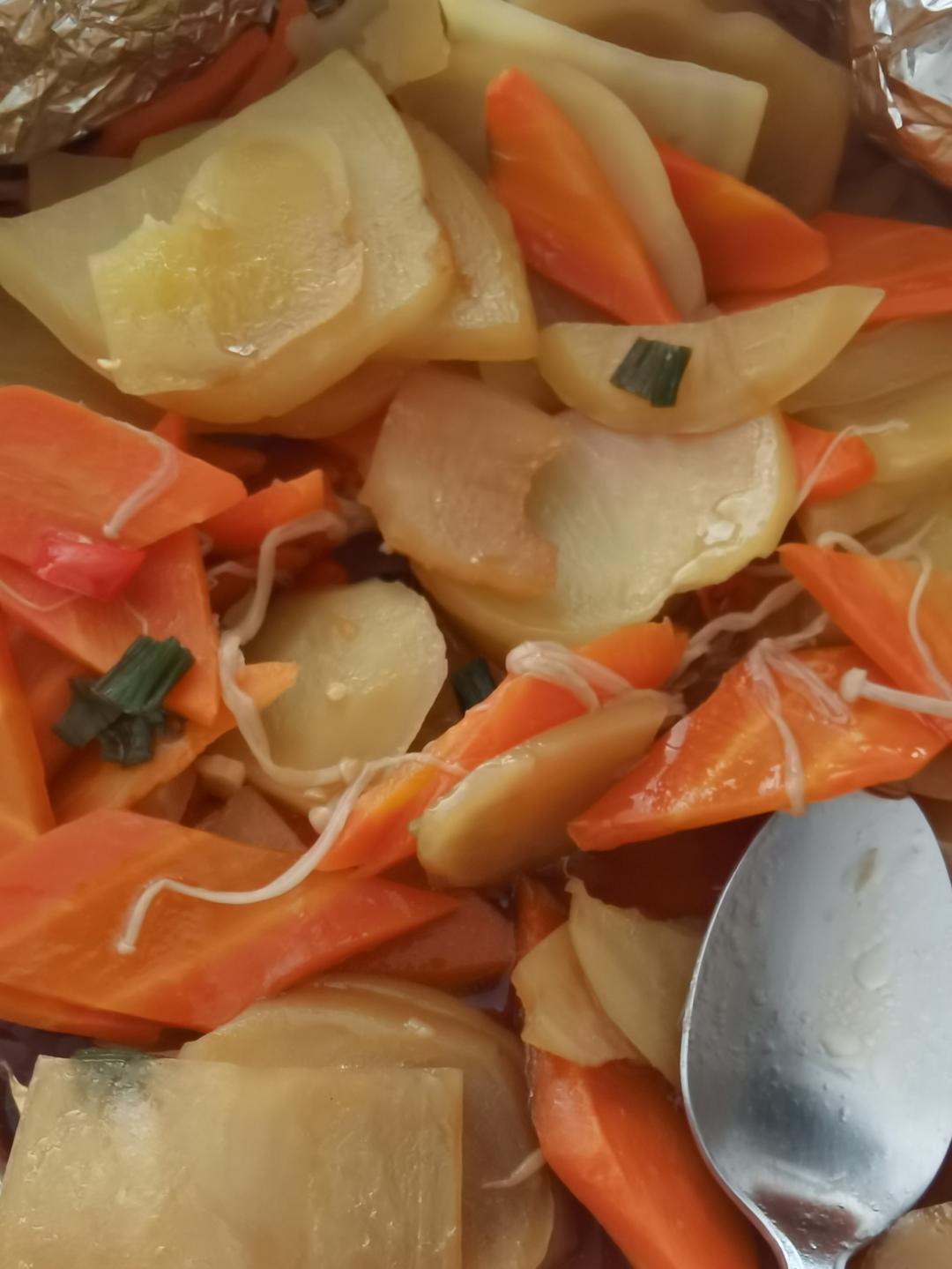锡纸金针菇土豆片