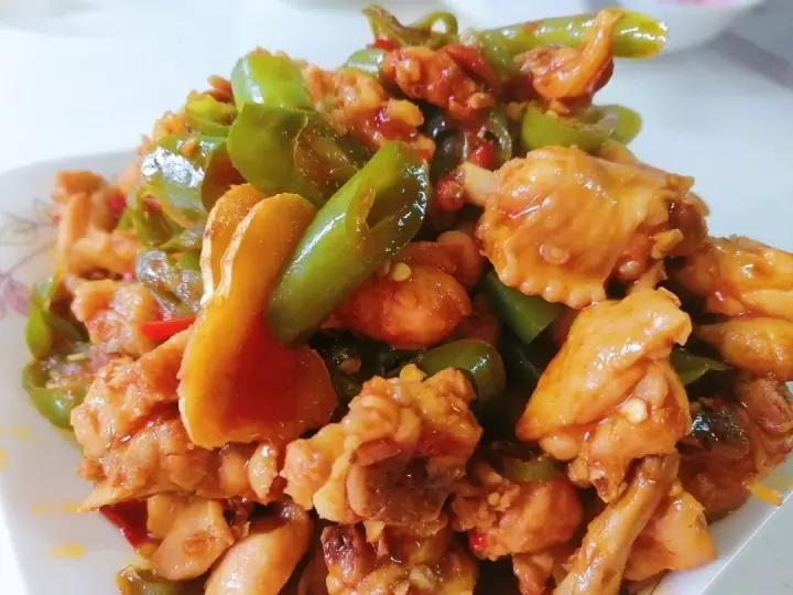 辣子鸡丁(家常少油)