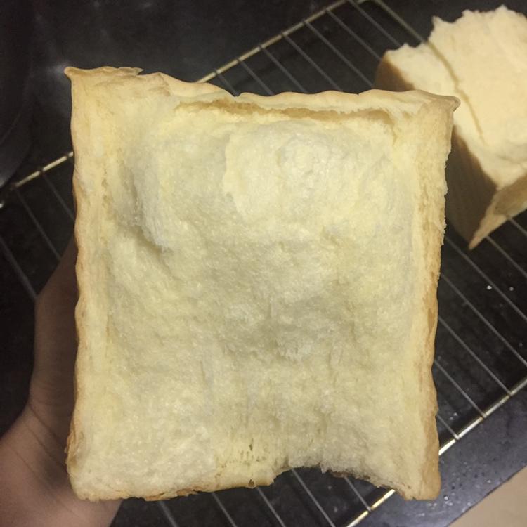 纯奶手撕吐司