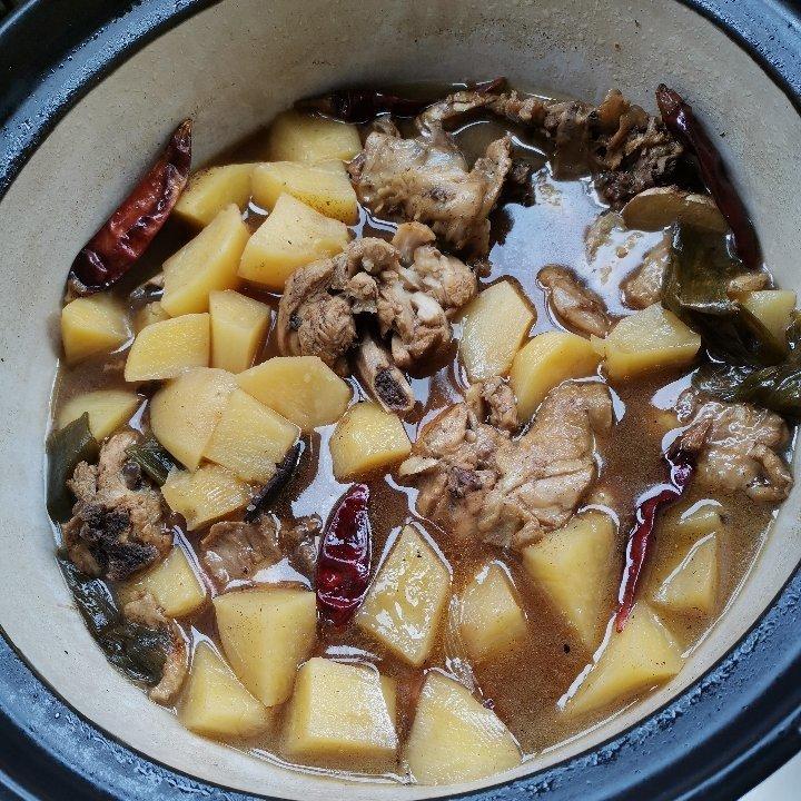 东北正宗小鸡炖土豆🥔