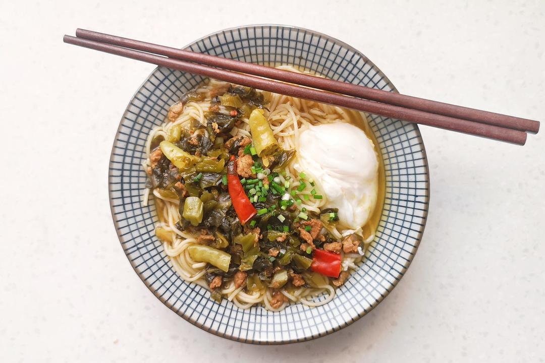 酸菜肉末面