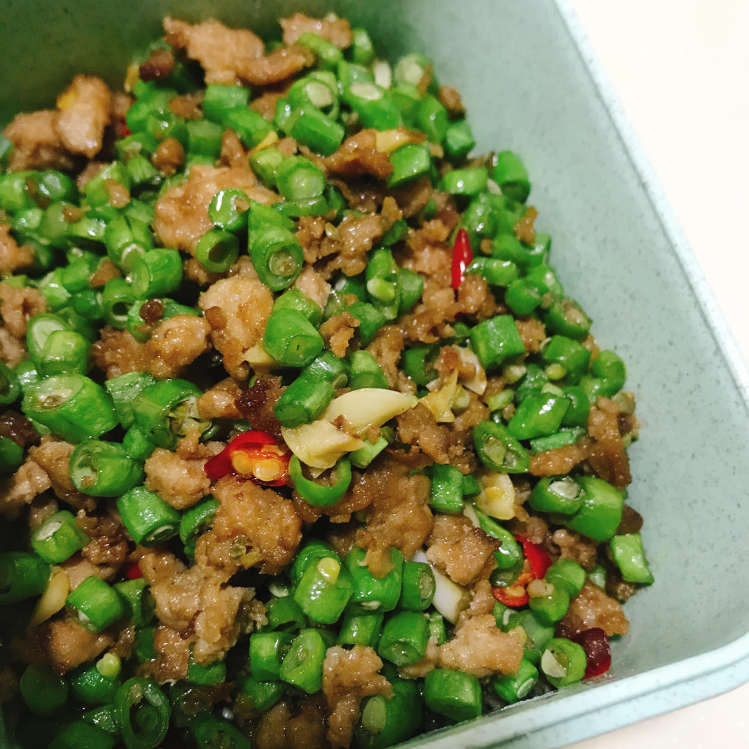 肉沫豆角下饭菜