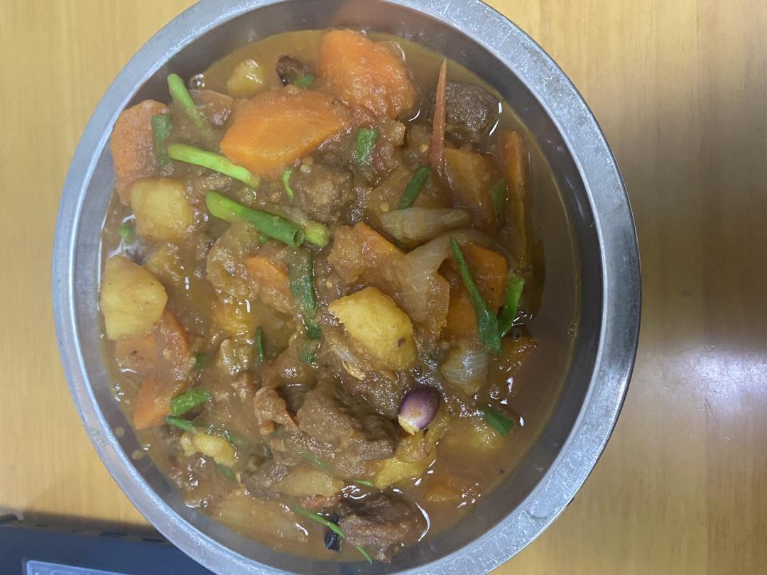 红烧牛肉土豆 （独家秘制）