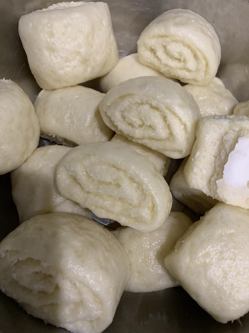 椰蓉馒头卷（附自制椰蓉馅）