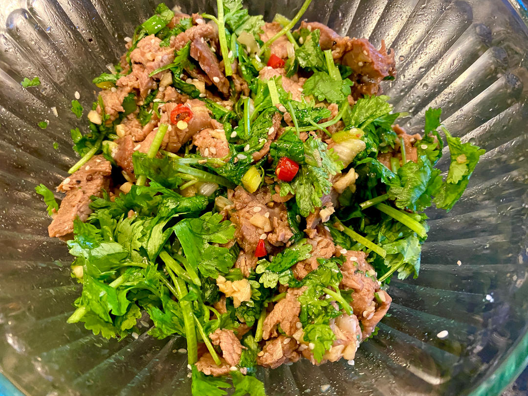 香菜拌牛肉