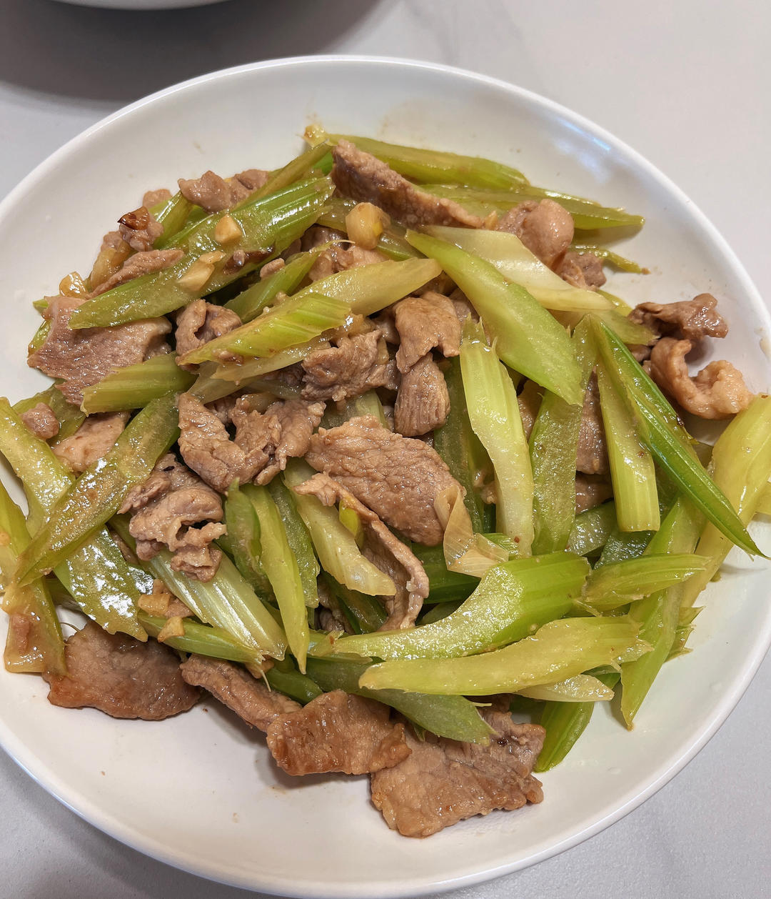 芹菜炒肉丝
