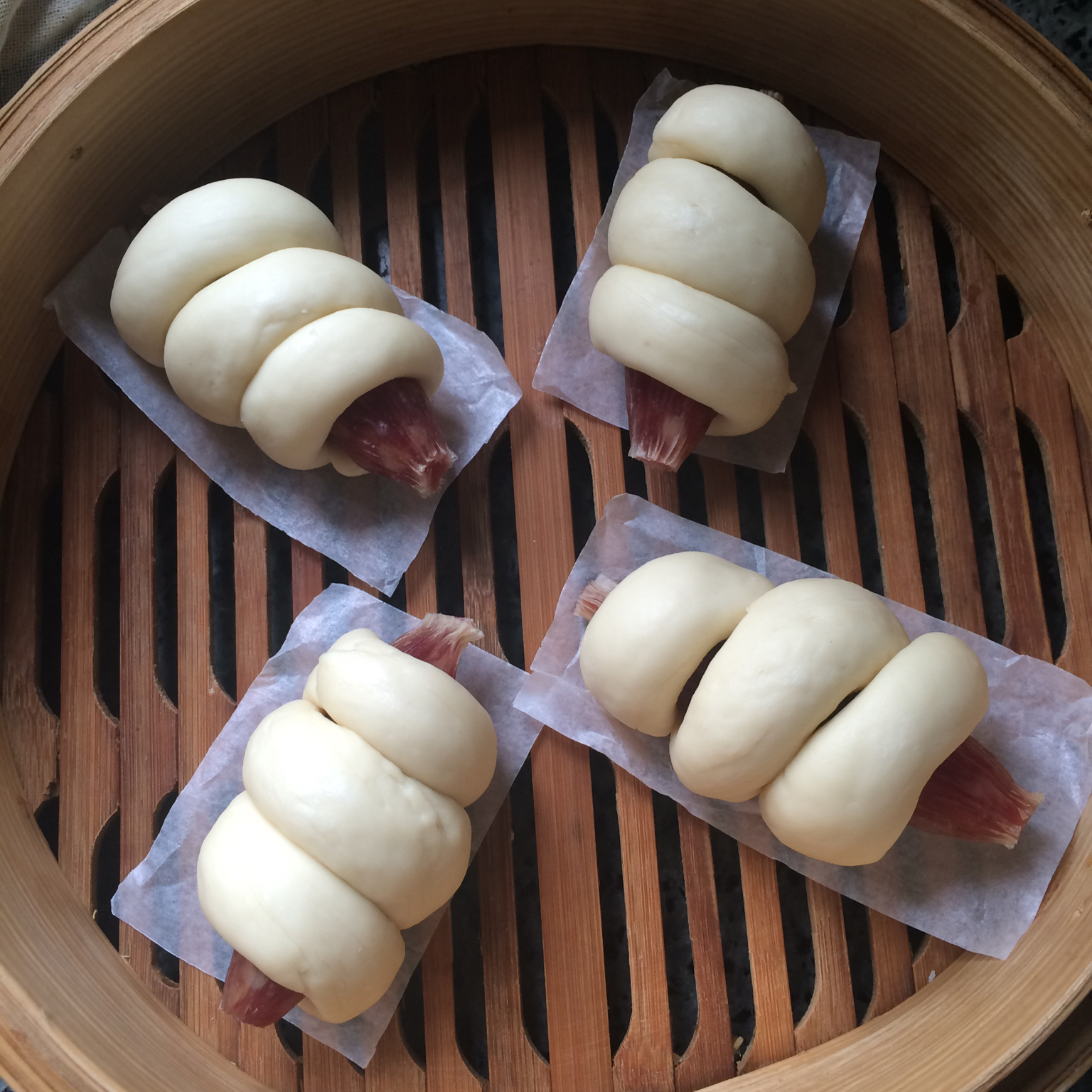 广味腊肠卷