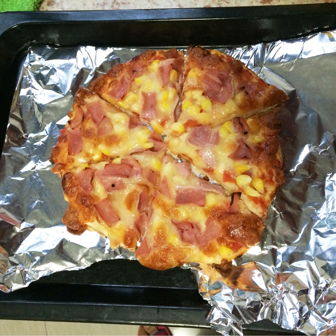 萨拉米薄底披萨 Salami Pizza