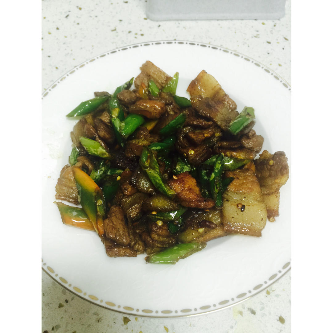 农家小炒肉【记忆中勾魂的油汤】