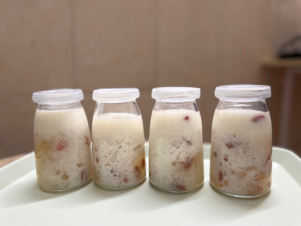 零失败 桃胶皂角米雪燕枸杞糖水的做法 步骤5