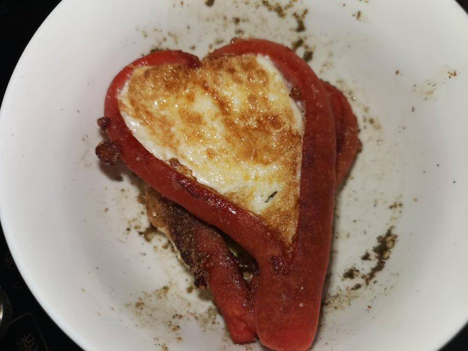 爱心煎火腿鸡蛋